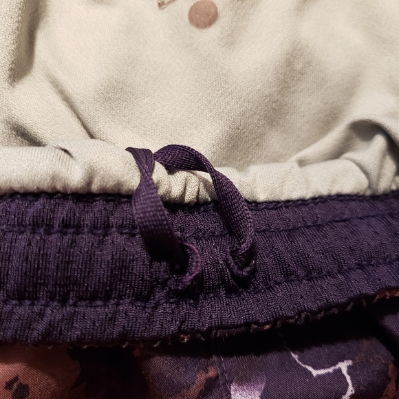 Nike Running Shorts - Picture 5 of 10